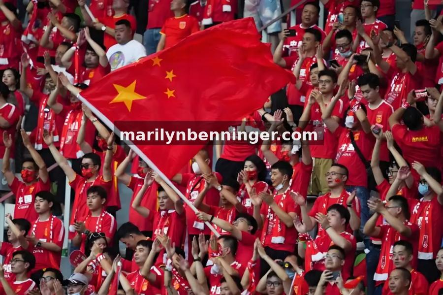 从跑动热图到压迫强度：拆解中场控制力的四层数据逻辑